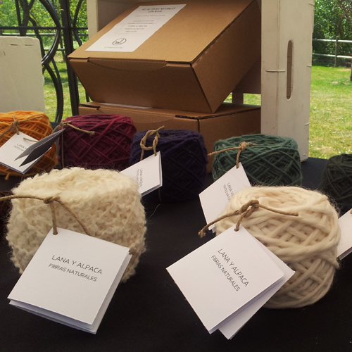 lanas y algodones teñidos con tintes naturales por mundo lanar